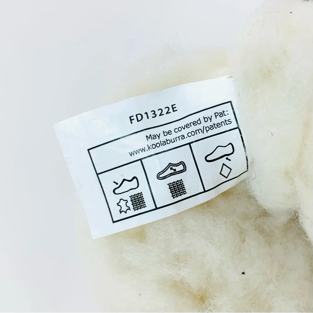 NEW Koolaburra by UGG Women’s Faux Fur Winter Boots Size 9 US - Plum & White - Picture 15 of 15